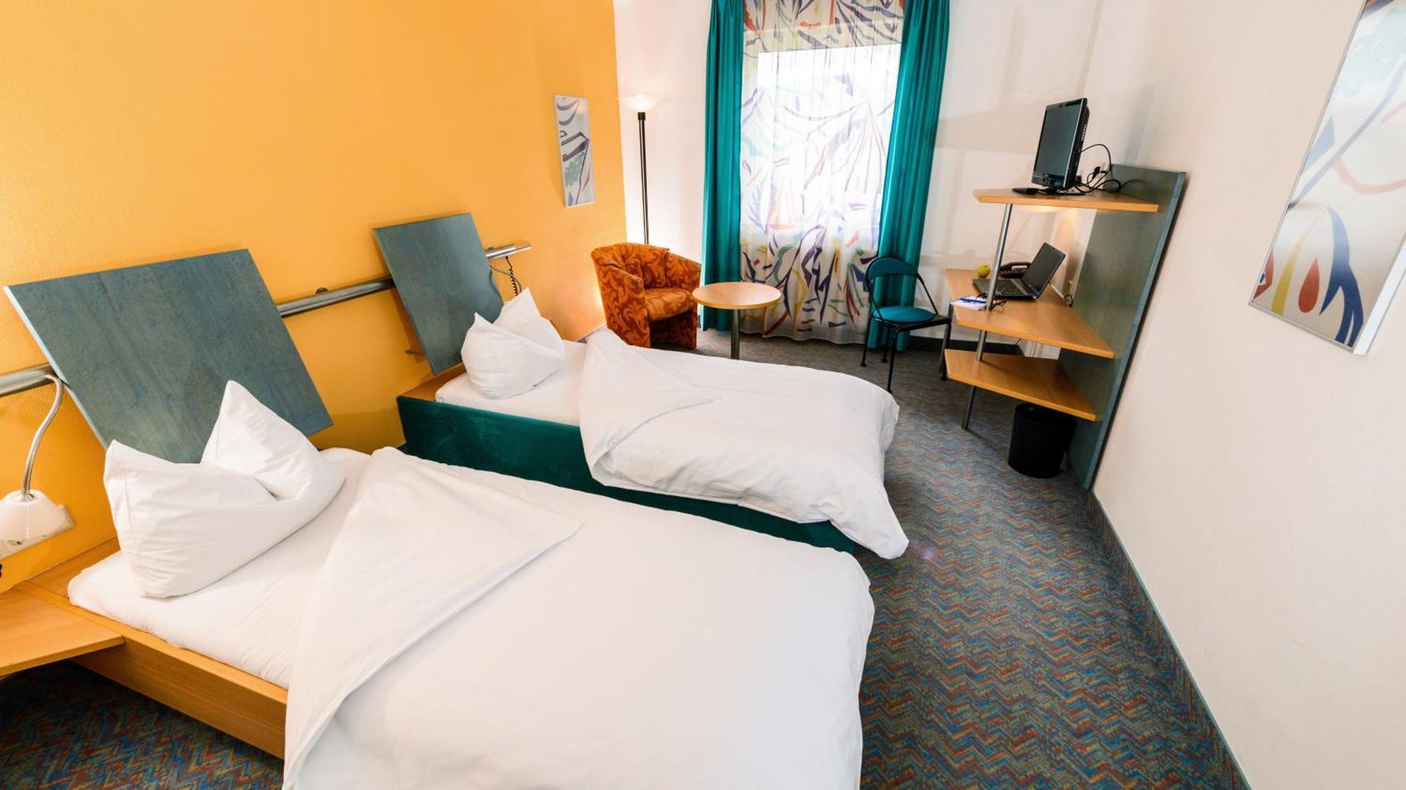 Schnelldorf Hotel Residenz חדר תמונה
