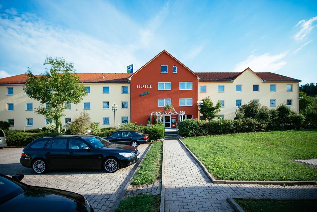 Schnelldorf Hotel Residenz מראה חיצוני תמונה